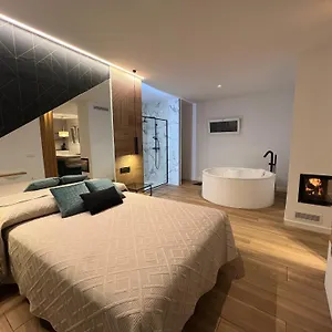 https://loft-luxury-el-mirador.hotelsincadiz.net